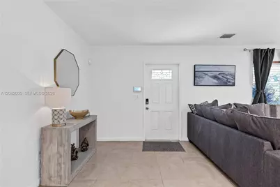 1430 NE 11th St #1430, Homestead, FL 33033 - Photo 8