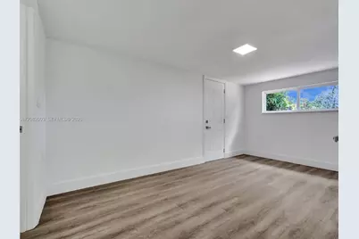 1609 NW 7th Ter, Fort Lauderdale, FL 33311 - Photo 12