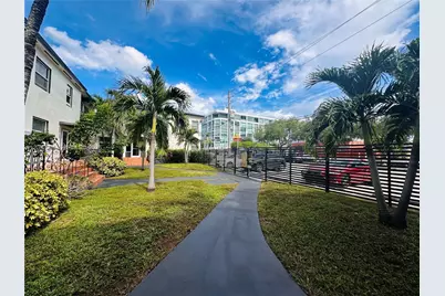 573 NE 82nd St #7, Miami, FL 33138 - Photo 18
