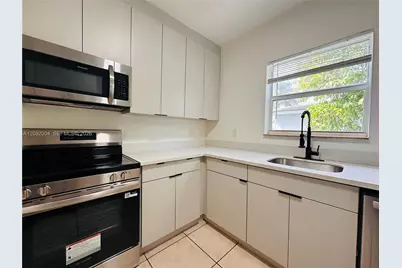 573 NE 82nd St #7, Miami, FL 33138 - Photo 10