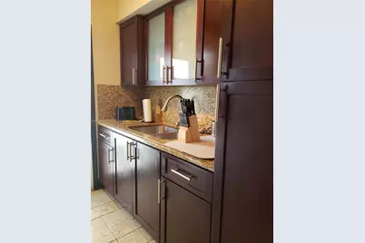 1800 Meridian Ave #7, Miami Beach, FL 33139 - Photo 8