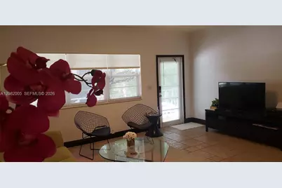 1800 Meridian Ave #7, Miami Beach, FL 33139 - Photo 2