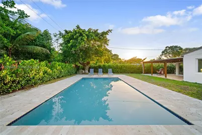 1360 NE 138th St, North Miami, FL 33161 - Photo 48