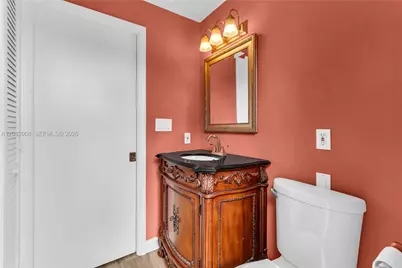 2533 NE 35th Dr, Fort Lauderdale, FL 33308 - Photo 30