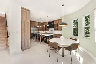 2181 N Bay Rd, Miami Beach, FL 33140 - Photo 12
