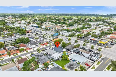 4851 E 8th Ct, Hialeah, FL 33013 - Photo 12