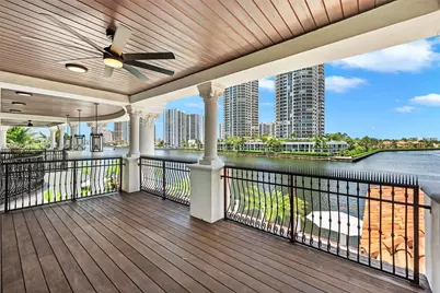 498 N Parkway Pkwy, Golden Beach, FL 33160 - Photo 38