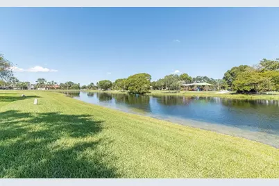 518 Woodgate Cir #E, Sunrise, FL 33326 - Photo 8