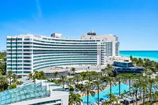 4391 Collins Ave, Miami Beach, FL 33140 - Photo 2