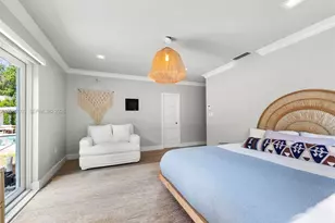 21000 NE 18th Ct, Miami, FL 33179 - Photo 32