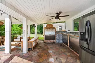 21000 NE 18th Ct, Miami, FL 33179 - Photo 22