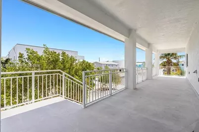 31441 Avenue F, Big Pine Key, FL 33043 - Photo 4