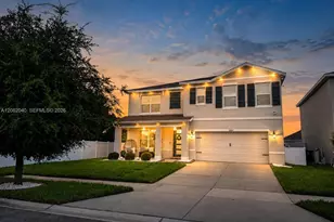 10204 Opaline Sky Ct, Riverview, FL 33578 - Photo 2