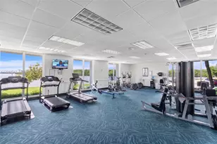 500 Bayview Dr, Sunny Isles Beach, FL 33160 - Photo 24