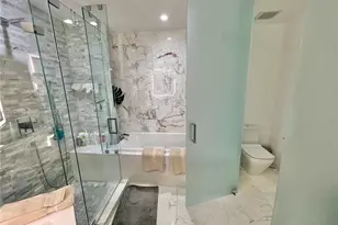 851 NE 1st Ave, Miami, FL 33132 - Photo 12