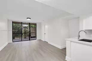 15495 N Miami Lakeway N, Miami Lakes, FL 33014 - Photo 4