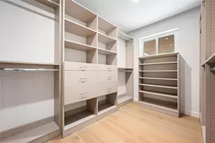 10619 NE 10th Pl, Miami Shores, FL 33138 - Photo 20