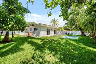 10619 NE 10th Pl, Miami Shores, FL 33138 - Photo 30