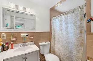 2728 Dewey St, Hollywood, FL 33020 - Photo 26