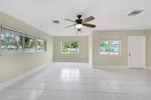 2728 Dewey St, Hollywood, FL 33020 - Photo 6