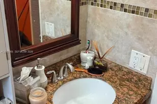 2770 W 61st Pl, Hialeah, FL 33016 - Photo 16