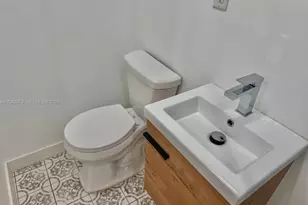 1538 Jefferson St, Hollywood, FL 33020 - Photo 10