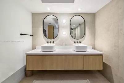 1800 Sunset Harbour Dr #1210, Miami Beach, FL 33139 - Photo 16