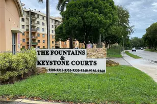 9320 Fontainebleau Blvd, Miami, FL 33172 - Photo 12