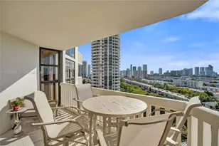 1000 E Island Blvd, Aventura, FL 33160 - Photo 30