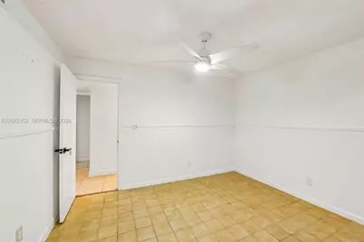 13130 SW 15th Ln, Miami, FL 33184 - Photo 18