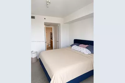 50 Biscayne Blvd #3205, Miami, FL 33132 - Photo 8