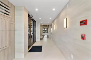 20 Isle Of Venice Dr, Fort Lauderdale, FL 33301 - Photo 30