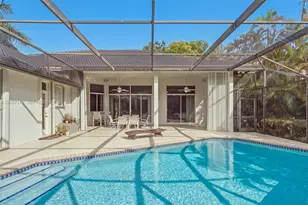 3026 Lakewood Dr, Weston, FL 33332 - Photo 12