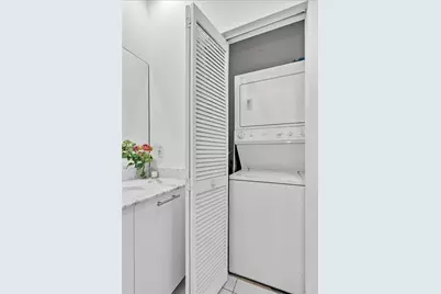 951 Brickell Ave #4111, Miami, FL 33131 - Photo 16