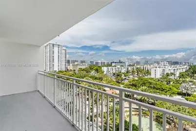 210 174th St #816, Sunny Isles Beach, FL 33160 - Photo 10