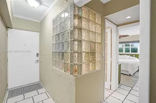 95 N Birch Rd, Fort Lauderdale, FL 33304 - Photo 22