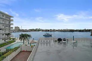 95 N Birch Rd, Fort Lauderdale, FL 33304 - Photo 32