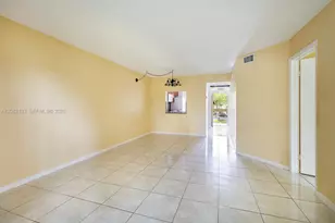 9022 NW 28th Dr, Coral Springs, FL 33065 - Photo 6