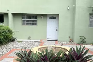 11183 NW 7th St, Miami, FL 33172 - Photo 28