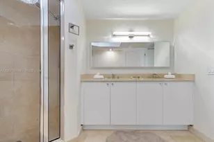 17555 Atlantic Blvd, Sunny Isles Beach, FL 33160 - Photo 46