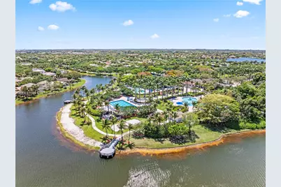 1077 NW 170th Ave, Pembroke Pines, FL 33028 - Photo 26