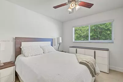 10711 SW 70th St, Miami, FL 33173 - Photo 10
