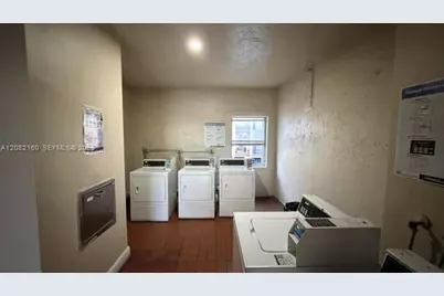 6070 W 18th Ave #306, Hialeah, FL 33012 - Photo 20