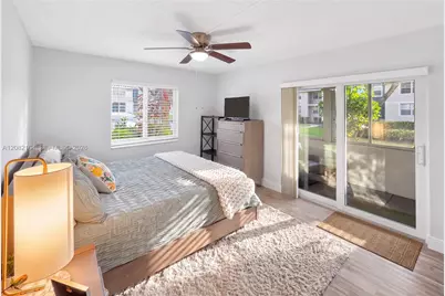 598 Flanders M #598, Delray Beach, FL 33484 - Photo 10