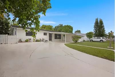 12010 SW 177th Ter, Miami, FL 33177 - Photo 2