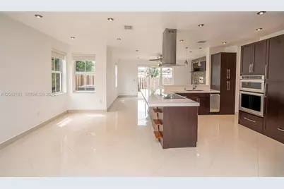 7670 NW 113th Path, Doral, FL 33178 - Photo 42