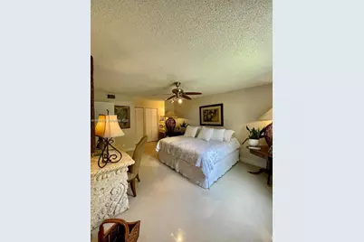 8592 W Sunrise Blvd #111, Plantation, FL 33322 - Photo 12