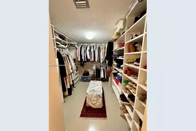 8592 W Sunrise Blvd #111, Plantation, FL 33322 - Photo 14