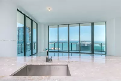 1300 S Miami Ave #PH5101, Miami, FL 33130 - Photo 4