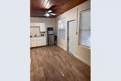[Address not provided], West Palm Beach, FL 33405 - Photo 8